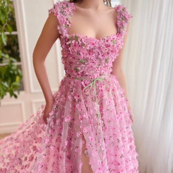 Authentic Teuta Matoshi Rose Gown - Picture 4 of 5